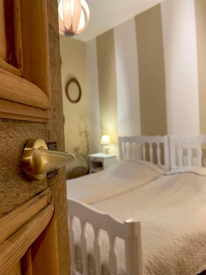 Le Carre Des Arts Hotel Le Cateau-Cambresis Eksteriør billede