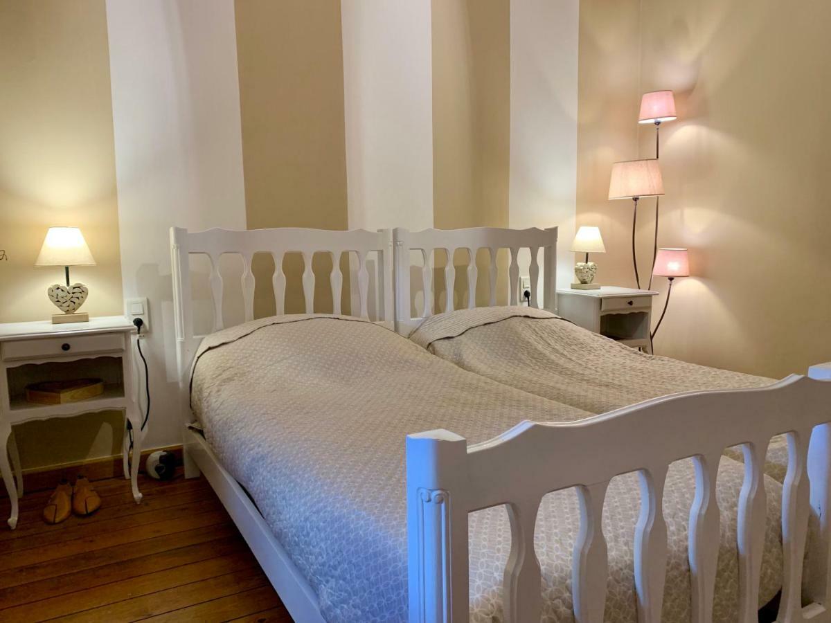 Le Carre Des Arts Hotel Le Cateau-Cambresis Eksteriør billede